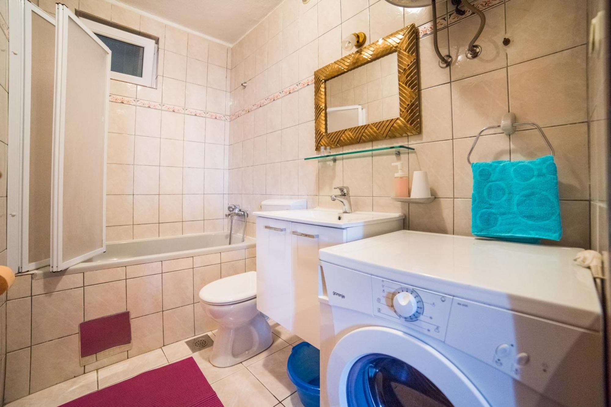 Apartmani Kala Podgora Quarto foto