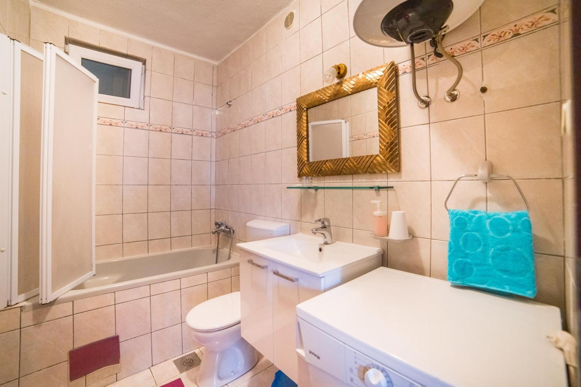 Apartmani Kala Podgora Quarto foto